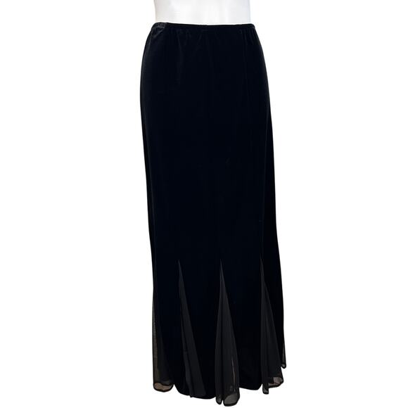 MSK Evening Maxi Skirt 
Black velvet Plus size 16 - Picture 3 of 7